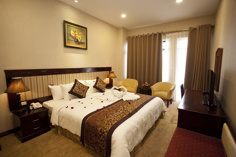 הלונג Asean Halong Hotel מראה חיצוני תמונה
