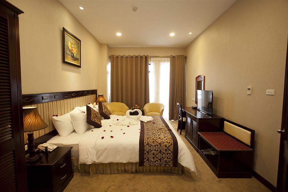 הלונג Asean Halong Hotel מראה חיצוני תמונה
