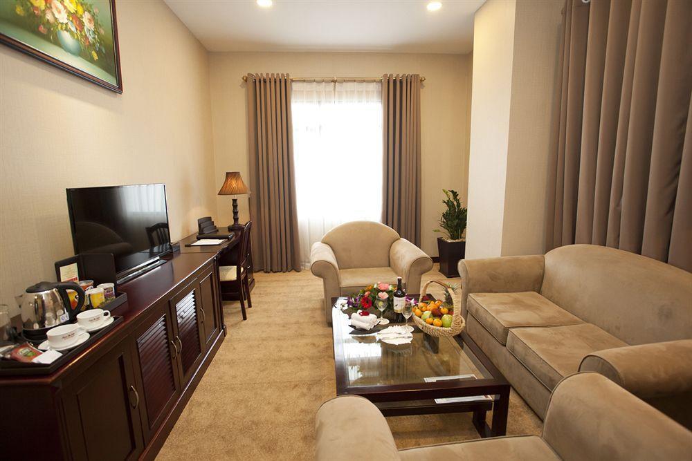 הלונג Asean Halong Hotel מראה חיצוני תמונה