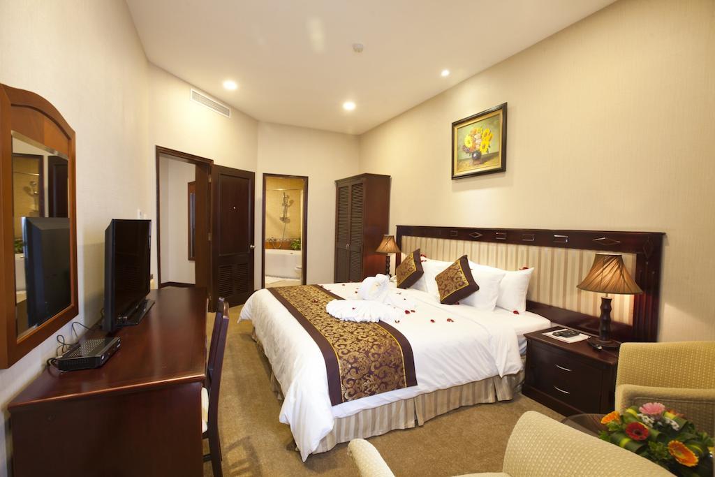 הלונג Asean Halong Hotel מראה חיצוני תמונה