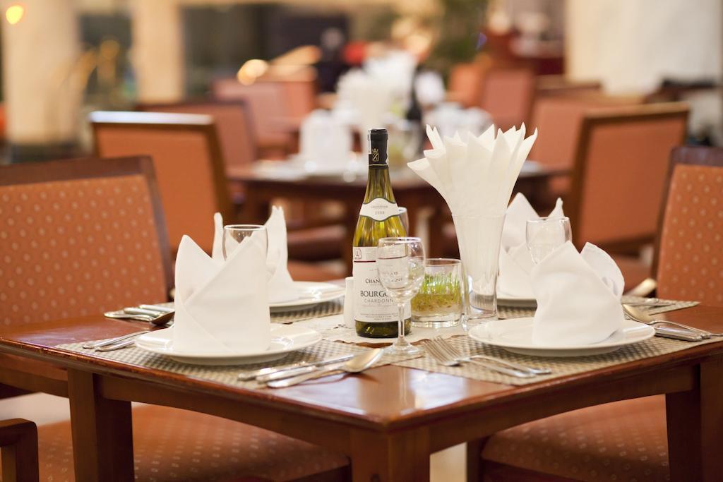 הלונג Asean Halong Hotel מראה חיצוני תמונה