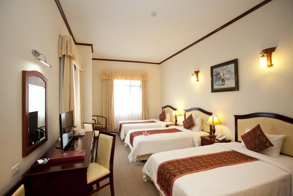 הלונג Asean Halong Hotel מראה חיצוני תמונה