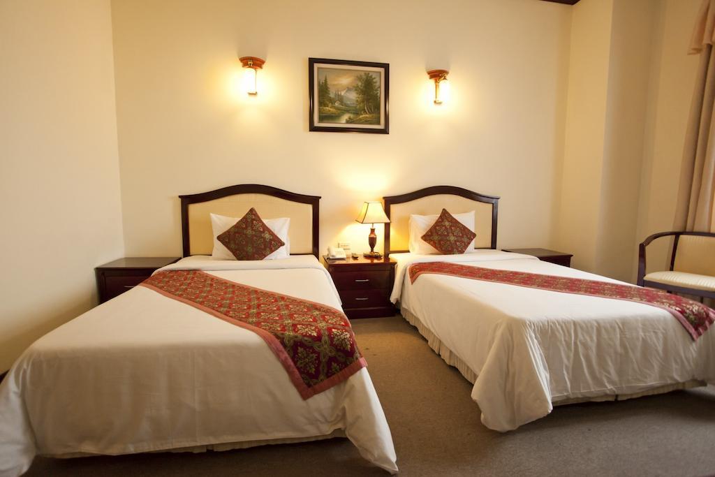 הלונג Asean Halong Hotel מראה חיצוני תמונה