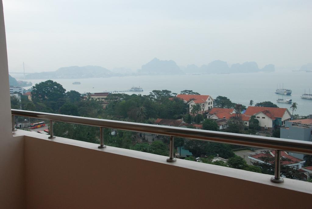 הלונג Asean Halong Hotel מראה חיצוני תמונה